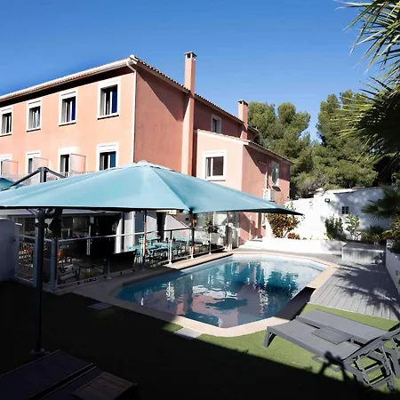 La Tuiliere Otel