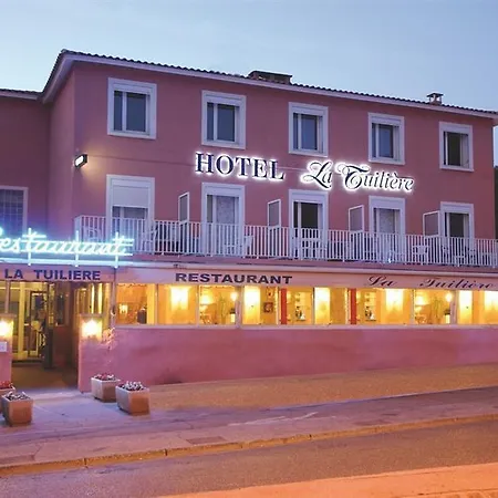 Otel La Tuiliere 3*